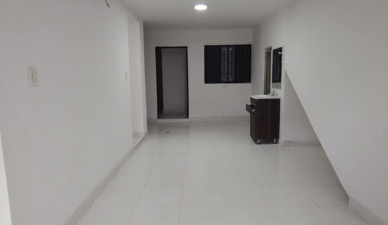 WhatsApp Image 2024-10-28 at 5.41.11 PM (1)