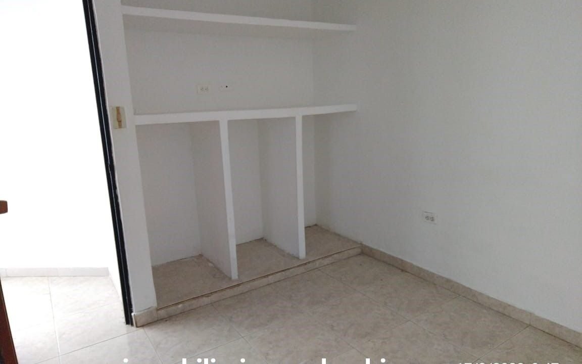 0193ad96-2f42-70f6-9aaf-c2199885806e