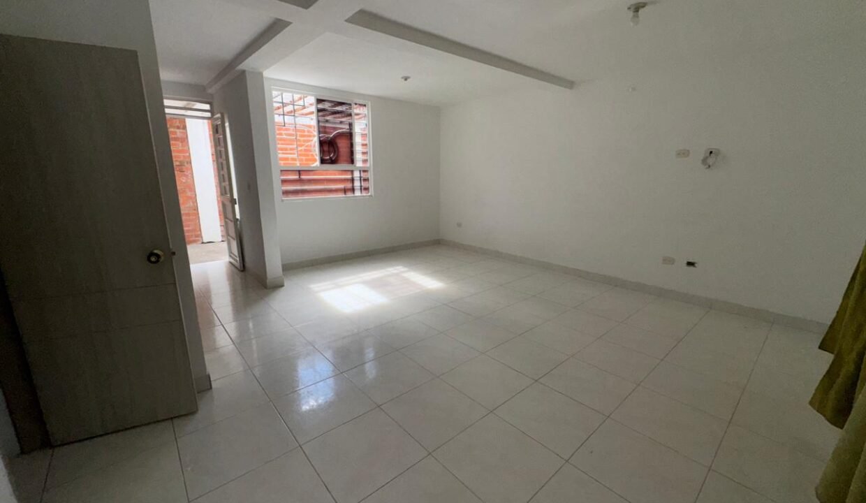 Imagen de WhatsApp 2025-06-18 a las 14.16.10_b5998142