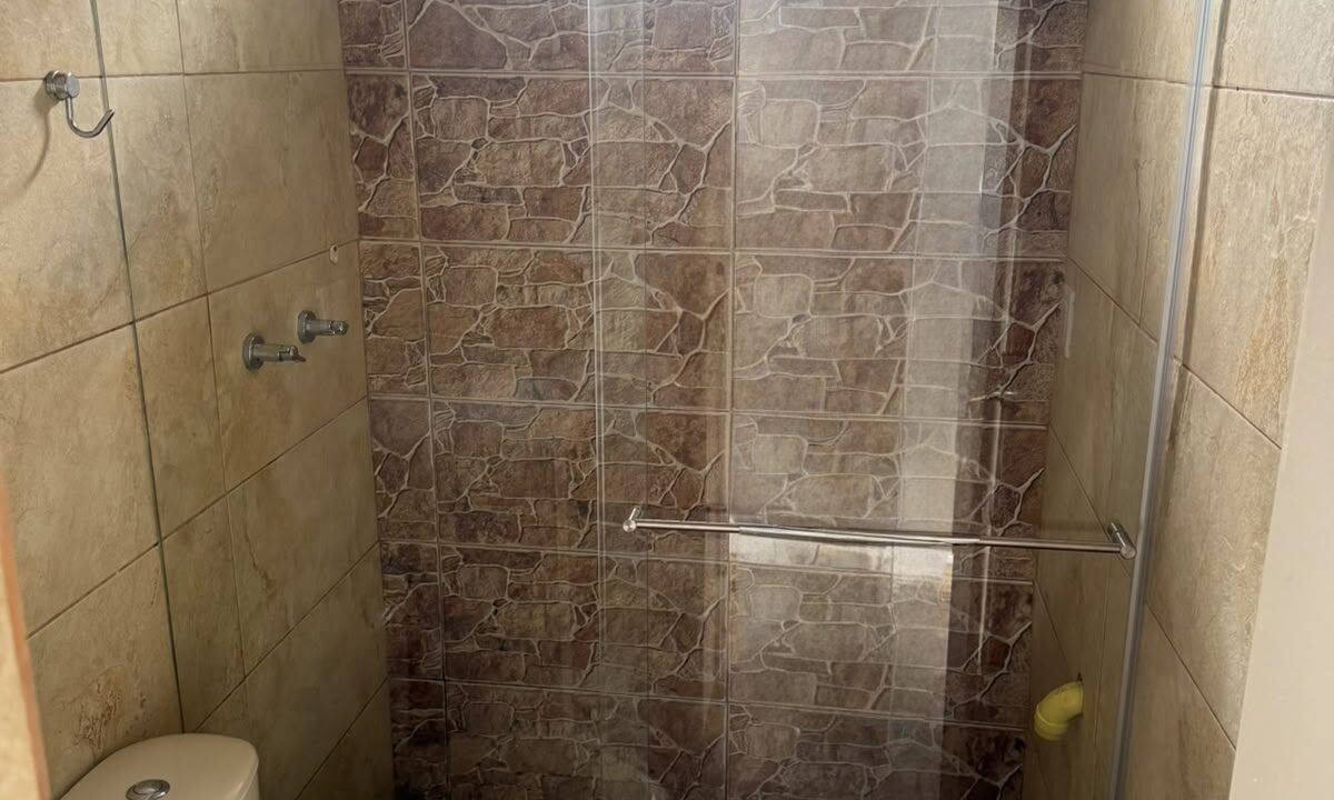 1000574503